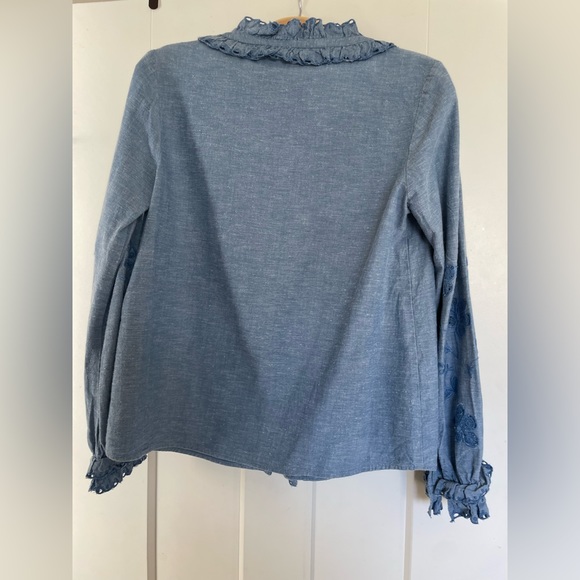 Sezane Blouse size 36. - Picture 2 of 3